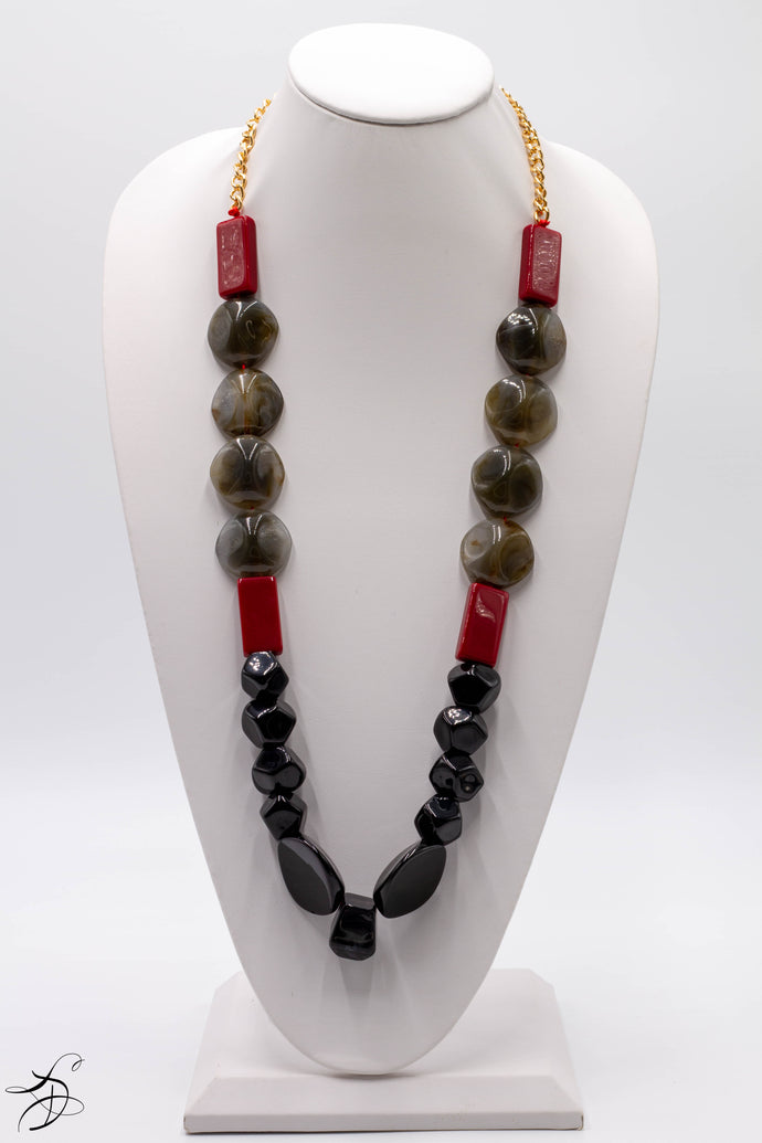 MULTI COLORED NECKLACE -  BRICK RED SQUARES WITH BLACK AND GRAY STONES ON A GOLD CHAIN