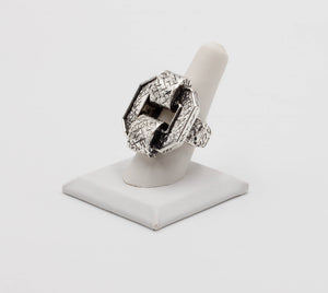 HAMMERED SILVER COLLECTION - KRYPTONITE RING